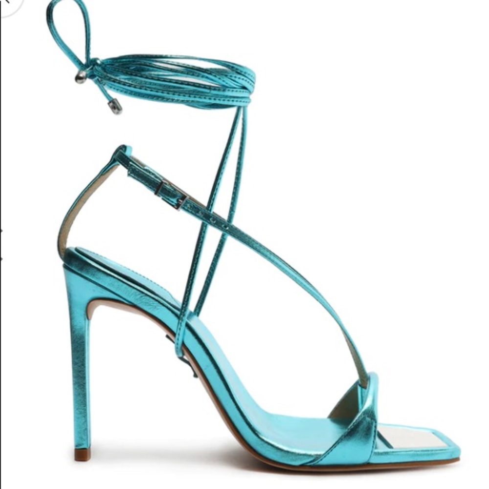 Brand new Schutz heels size 5.5 *SOLD**